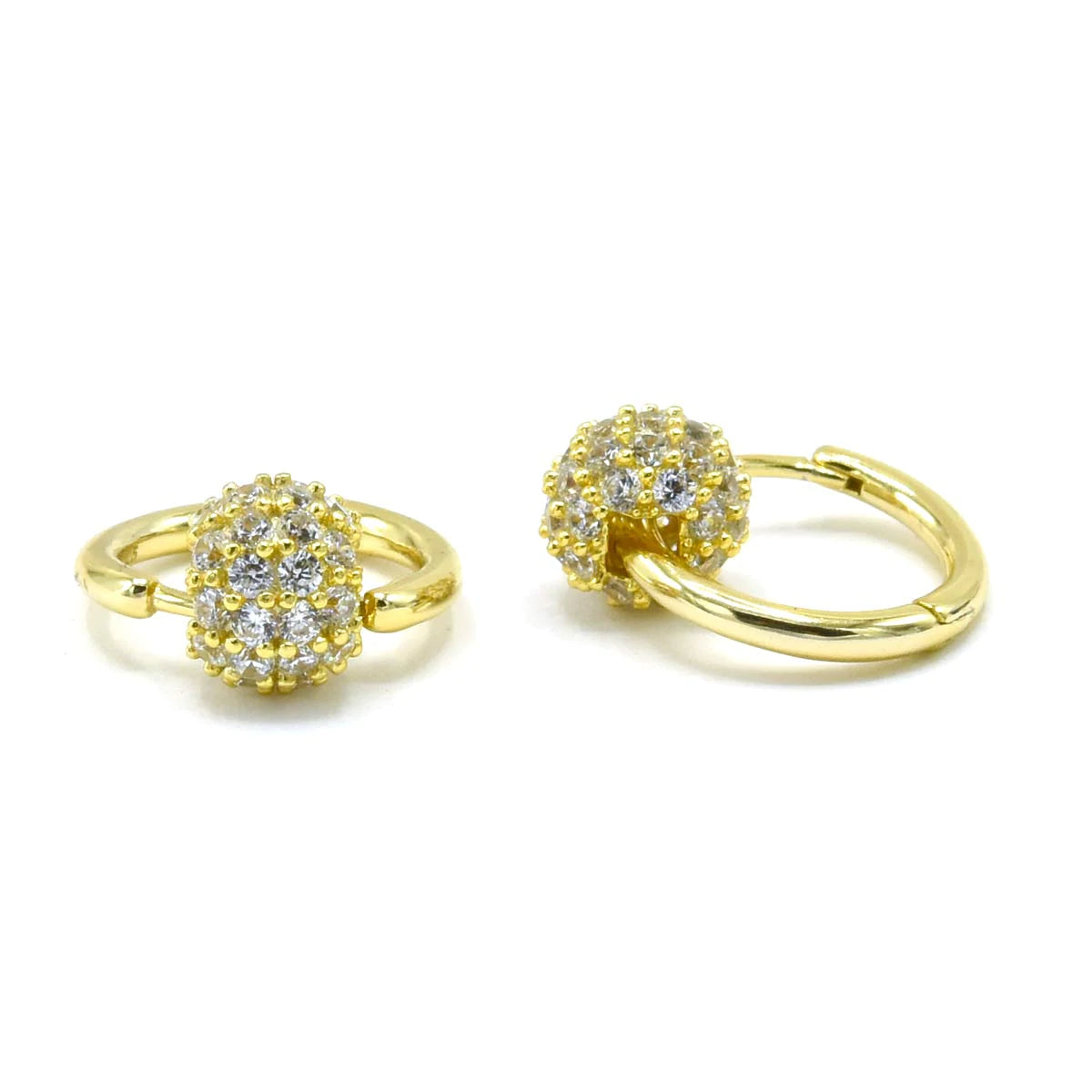 GOLD ROUND DIAMOND EARRINGS