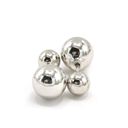 SINGLE ROUND PENDANT EARRINGS